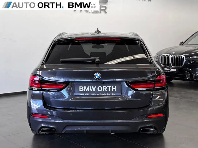 BMW 540 540d M-Sport Touring xDrive