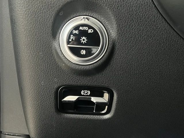 Mercedes-Benz C 200 4MATIC AVANTGARDE Estate