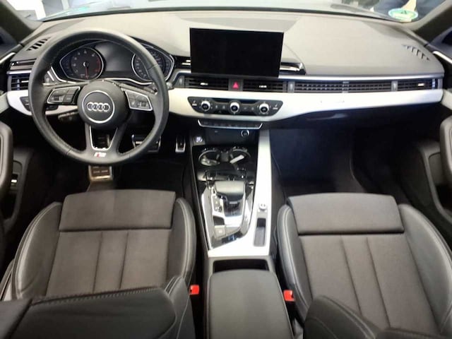 Audi A4 40 TFSI Avant Quattro S-Line S-Tronic