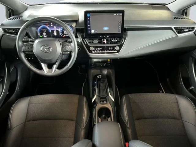 Toyota Corolla Hybride Team D