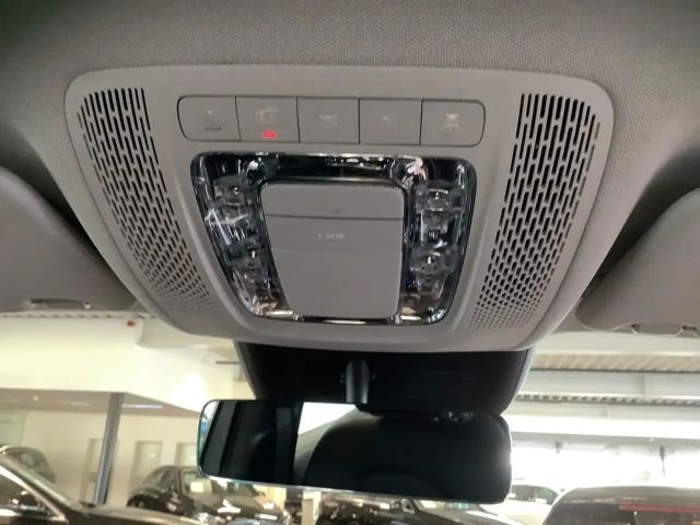 Mercedes-Benz GLA 200 Progressive