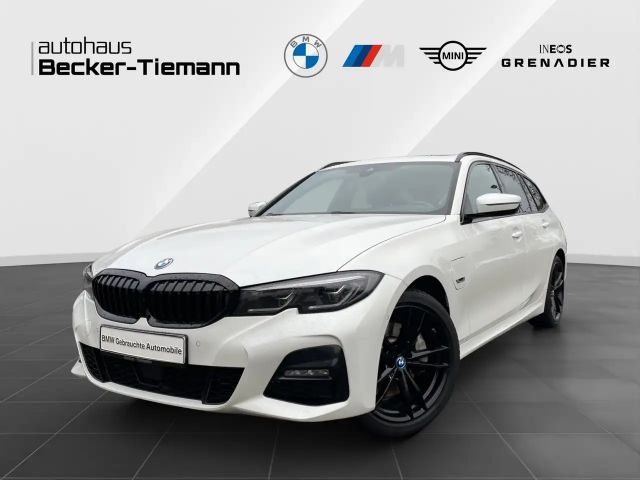 BMW 330 330e M-Sport Touring xDrive