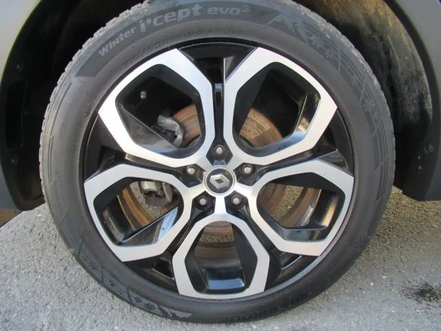 Renault Arkana E-Tech Intens