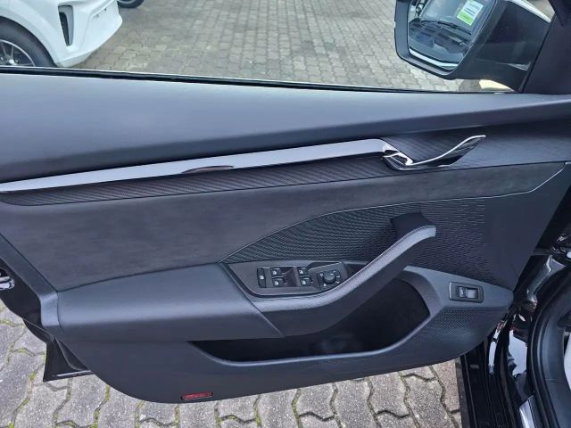 Skoda Octavia 2.0 TSI Combi RS