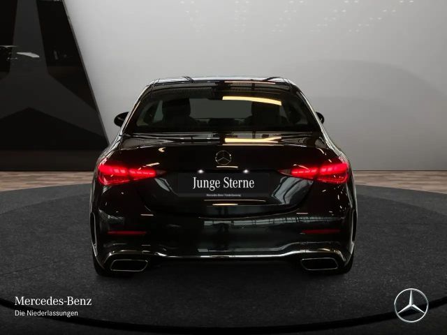 Mercedes-Benz C 200 AMG Line Sedan