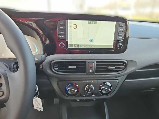 Hyundai i10 1.0 2WD Trend