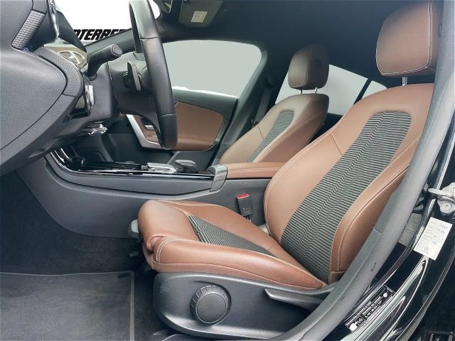 Mercedes-Benz CLA 180 Shooting Brake