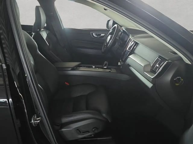 Volvo XC60 Dark Plus