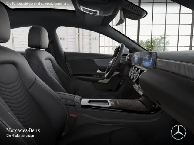 Mercedes-Benz CLA 180 Coupé Progressive