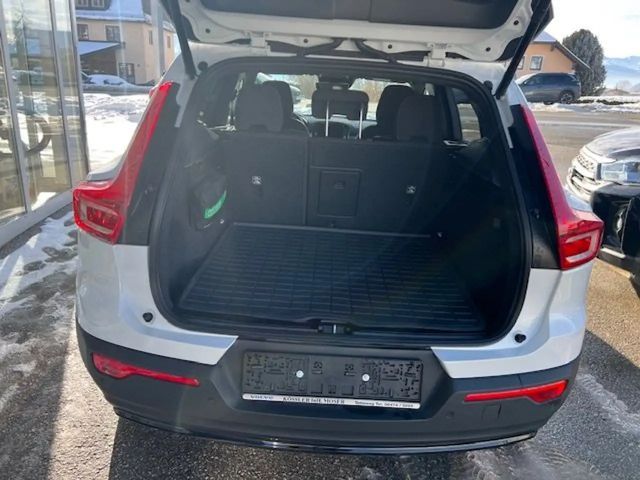 Volvo XC40 Dark Plus