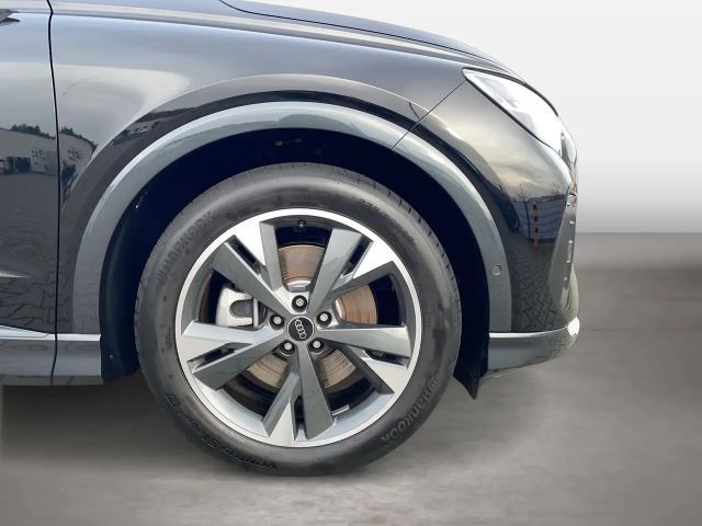 Audi Q4 e-tron 50 Quattro