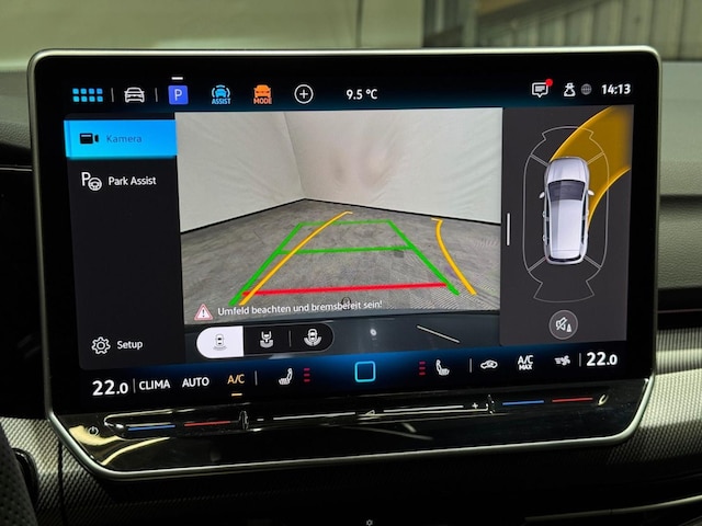 Volkswagen Golf 1.5 eTSI DSG R-Line