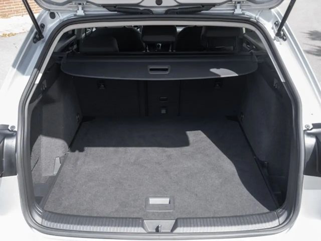 Volkswagen Golf Business Golf VIII Life Variant