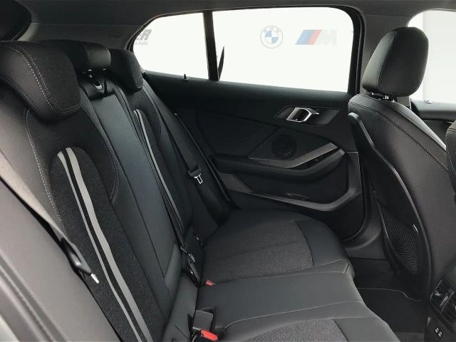 BMW 116 116d Sedan Sport Line