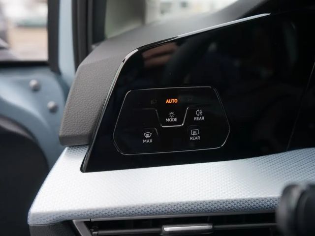 Volkswagen Golf 1.5 eTSI Golf VIII