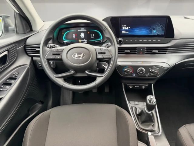 Hyundai Bayon Select