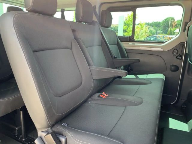 Renault Trafic Evolution L1H1 dCi 150