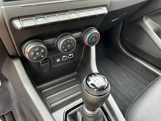 Mitsubishi Colt Basis