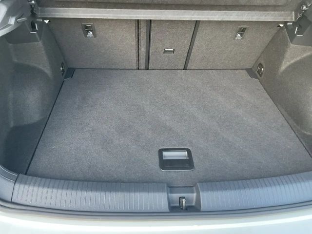 Volkswagen T-Roc 1.5 TSI DSG R-Line