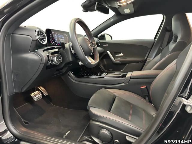 Mercedes-Benz A 200 AMG Line