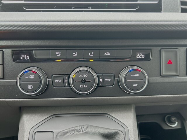Volkswagen Caravelle 2.0 TDI DSG Lang T6