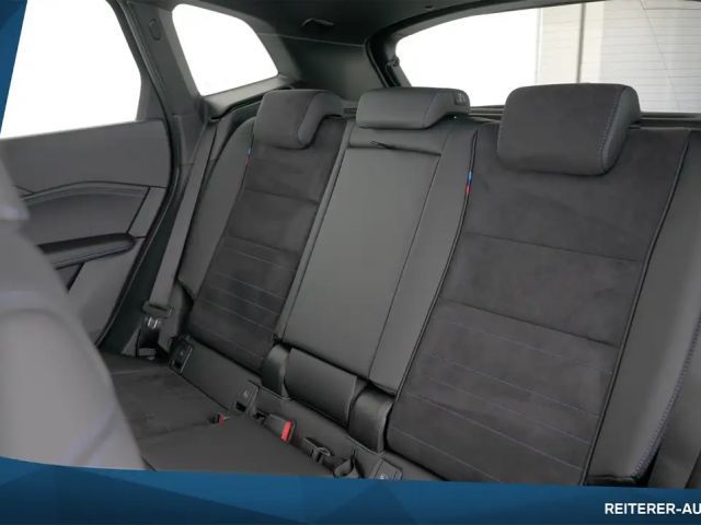 BMW 223 223i M-Sport Sedan xDrive