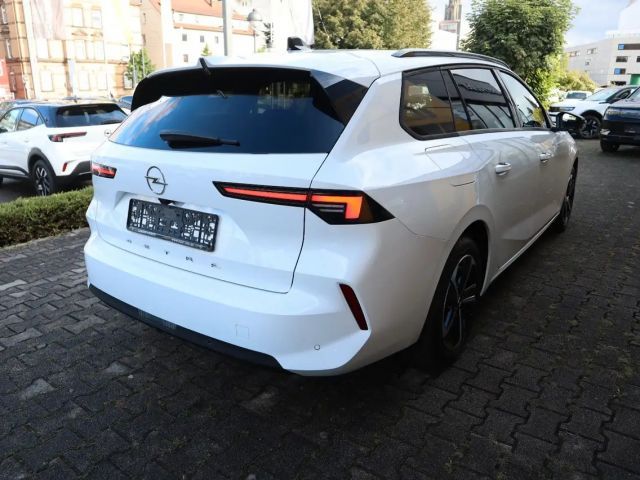 Opel Astra 1.2 Turbo Edition Sports Tourer