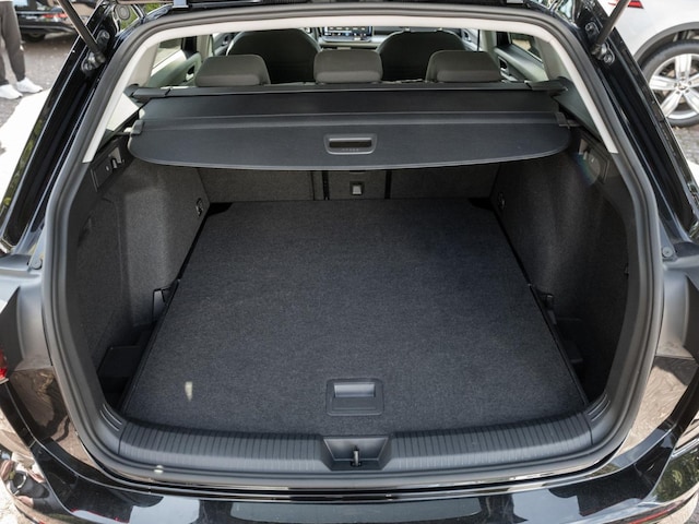 Volkswagen Golf 1.5 eTSI Golf VIII Variant