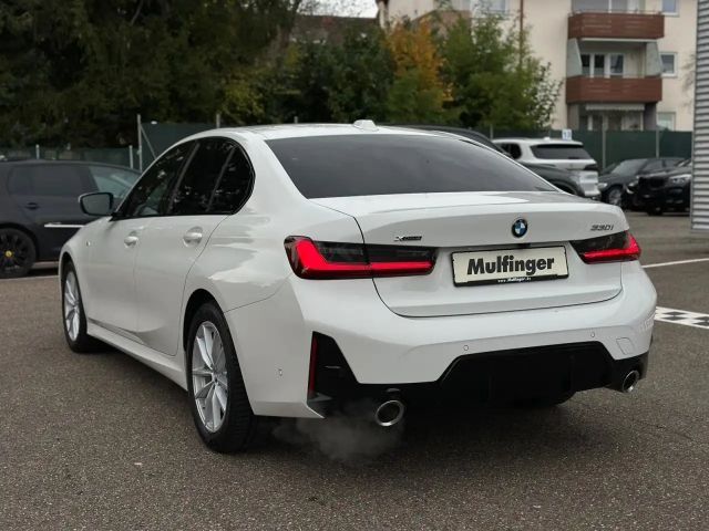 BMW 330 330i M-Sport Sedan xDrive