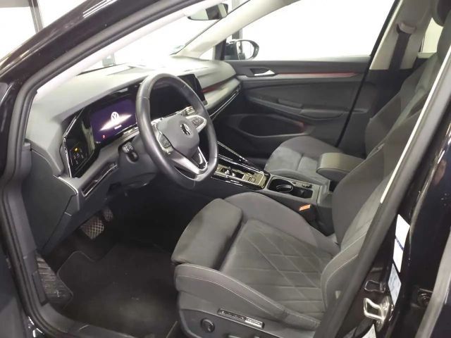 Volkswagen Golf 2.0 TSI IQ.Drive Style Variant