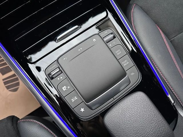 Mercedes-Benz GLA 220 AMG Line GLA 220 d