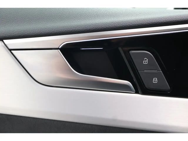 Audi A4 40 TFSI Avant S-Line S-Tronic