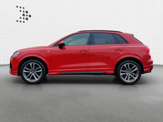 Audi Q3 35 TFSI S-Line