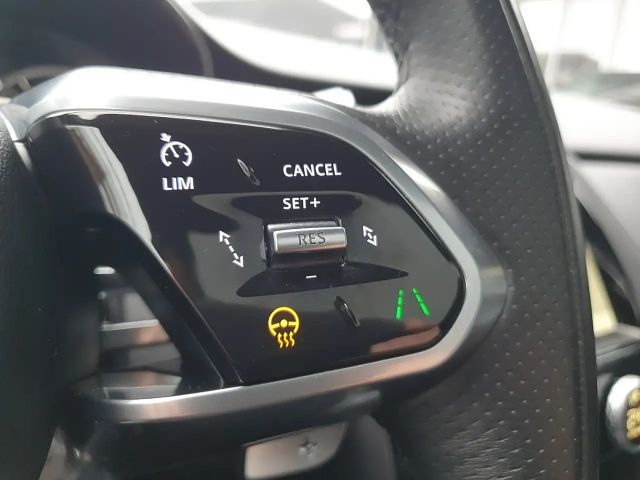 Jaguar E-Pace AWD D165 R-Dynamic