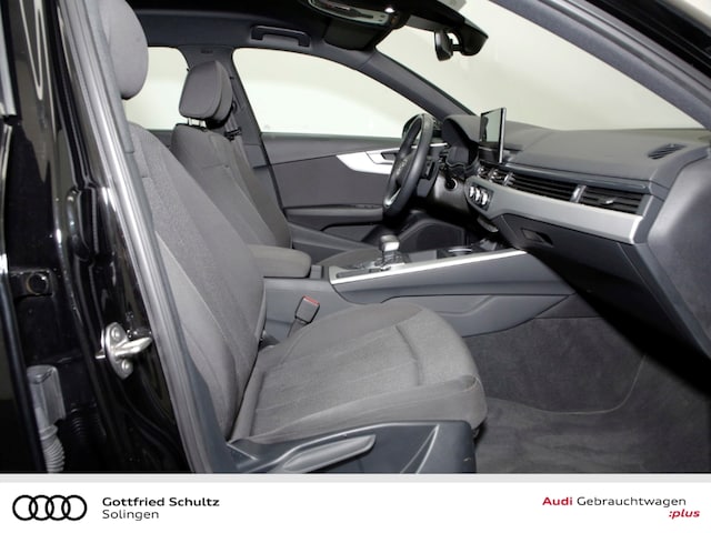 Audi A4 40 TFSI Avant S-Tronic