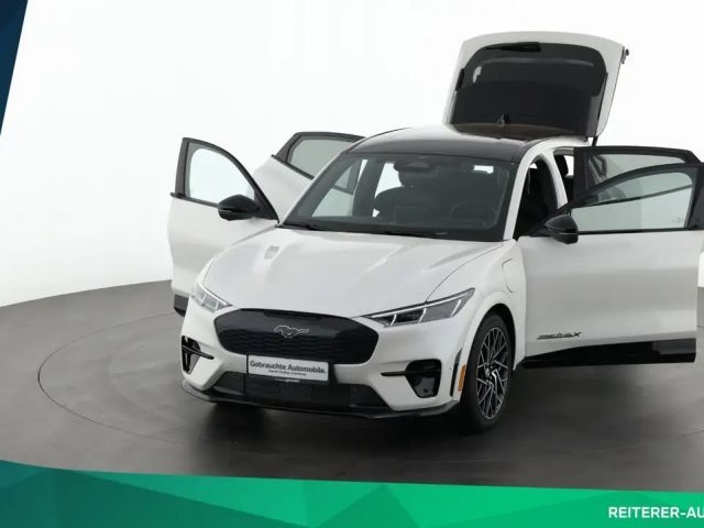 Ford Mustang Mach-E GT