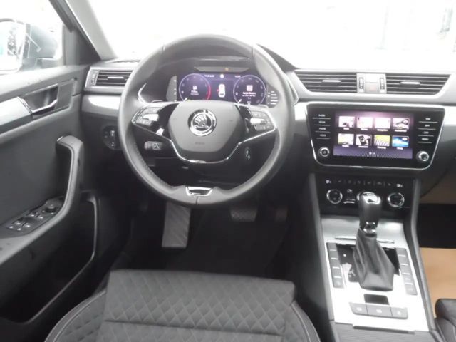 Skoda Superb 1.5 TSI Combi