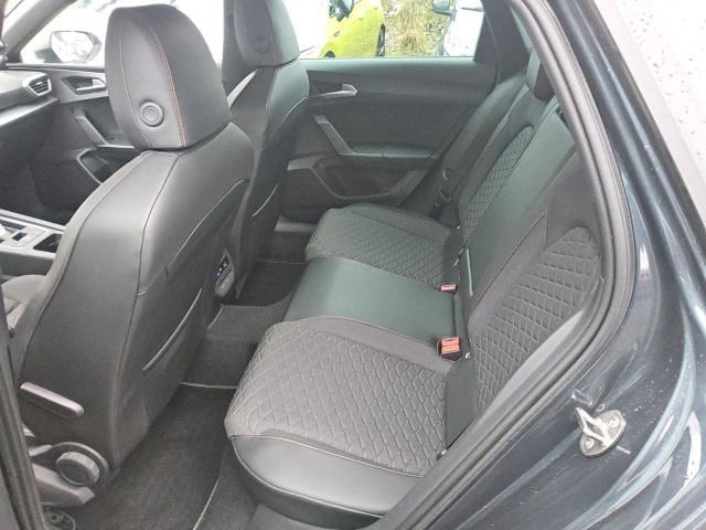 Seat Leon 1.5 eTSI DSG FR-lijn Sportstourer