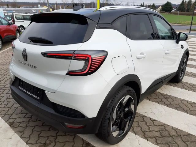 Renault Captur EDC Hybrid Techno
