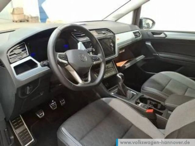 Volkswagen Touran 1.5 TSI Comfortline