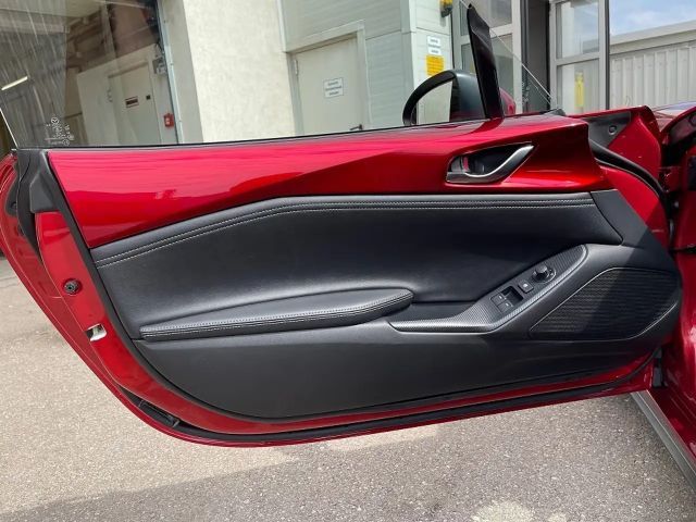 Mazda MX-5 Exclusive-line SkyActiv