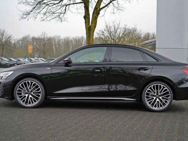 Audi A3 35 TFSI S-Tronic Sedan