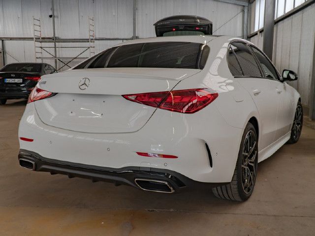 Mercedes-Benz C 200 AMG Line Sedan