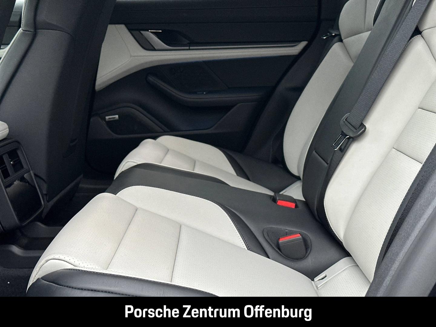 Porsche Taycan Sport Turismo