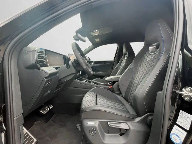 Volkswagen Tiguan IQ.Drive R-Line Style