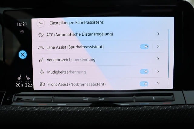 Volkswagen Golf 1.5 eTSI DSG Variant