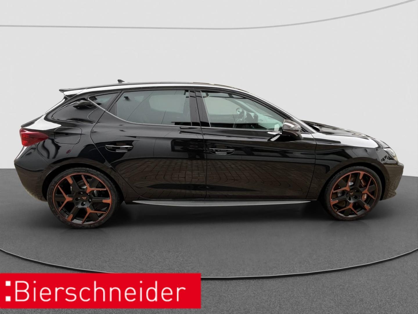 Cupra Leon 2.0 TSI DSG VZ