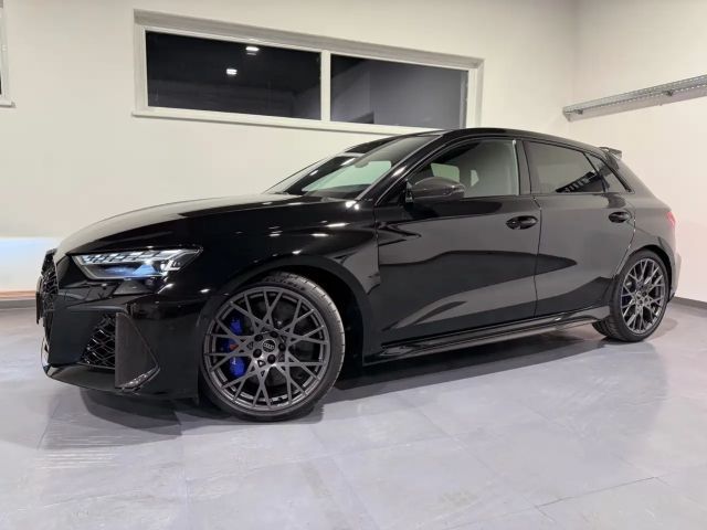 Audi RS3 Quattro