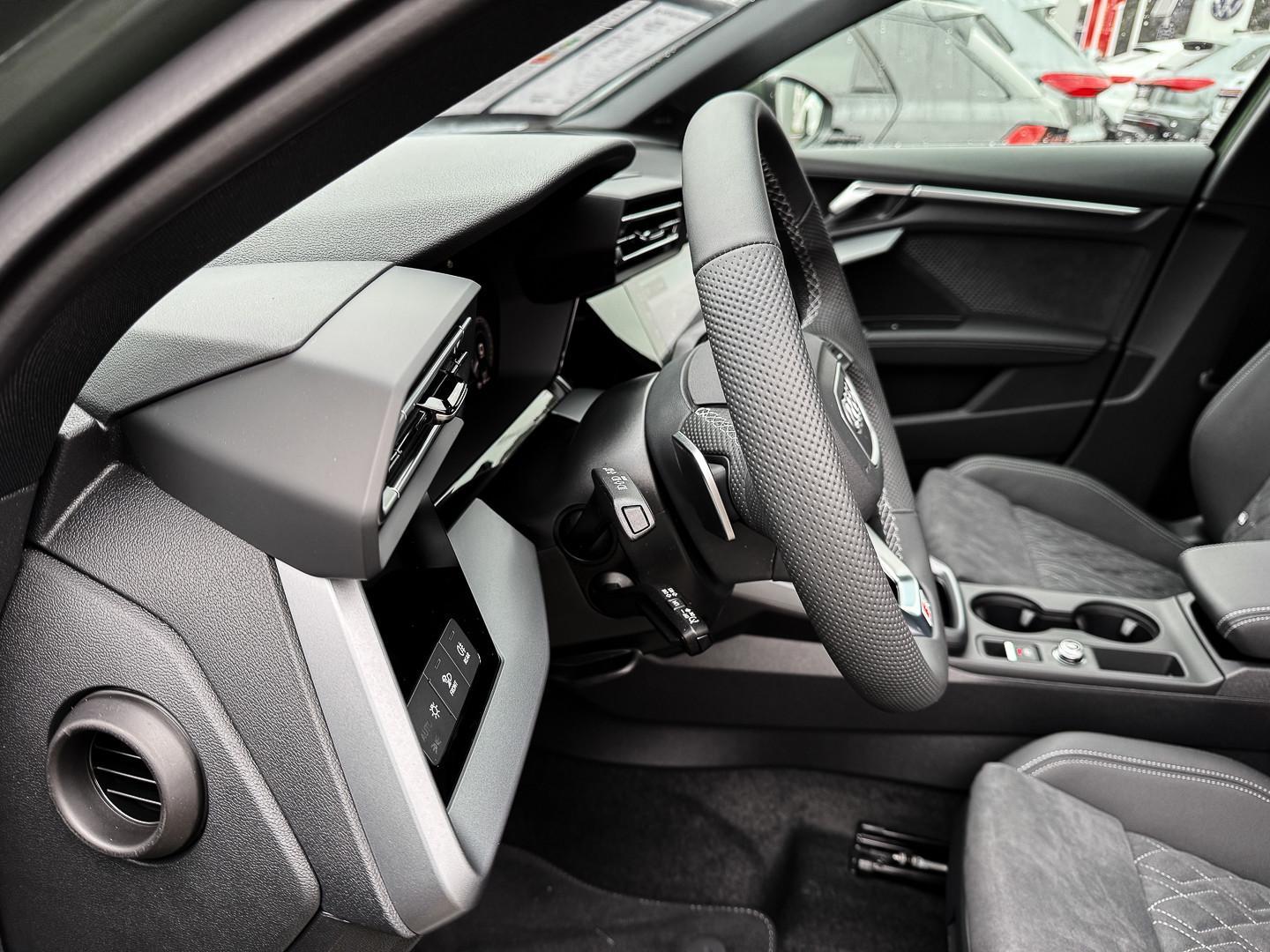 Audi A3 Hybride S-Line Sedan Sportback