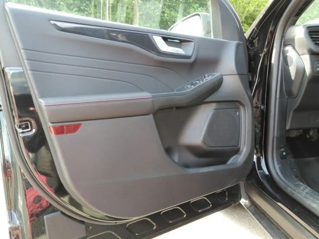 Ford Kuga Plug in Hybrid ST Line X